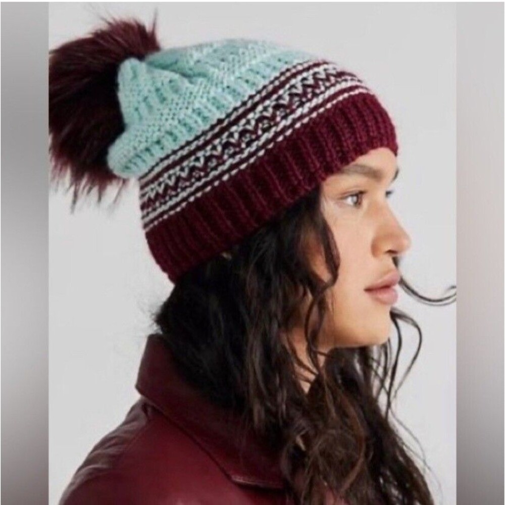 Cozy Up Head Band Lining Pom Beanie